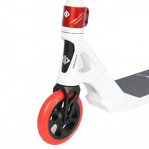 Drone Shadow V2 - White/Red Drone Shadow V2 - White/Red