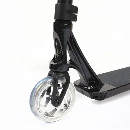 Blunt Prodigy S8 Nebula