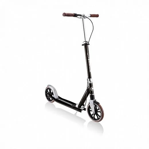 Globber NL 205 Deluxe High Gloss Black