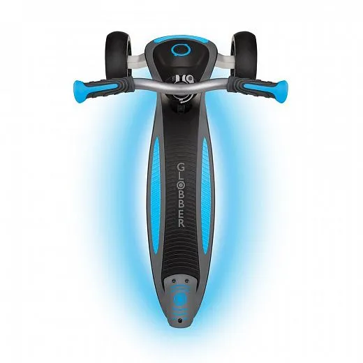 Globber Ultimum Lights - 2020 Sky Blue Globber Ultimum Lights - 2020 Sky Blue