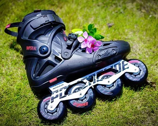 Powerslide Imperial Black 80 Black/Red Powerslide Imperial Black 80 Black/Red