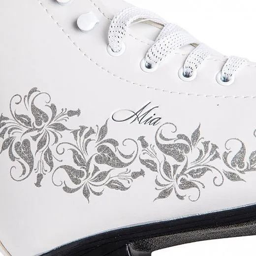 Tech Team Mia White 2021