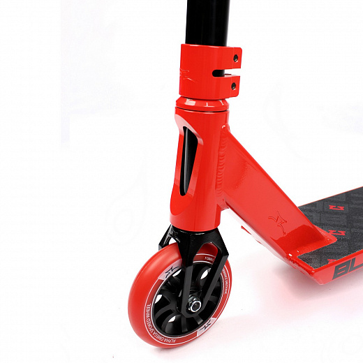 AO Bloc Red